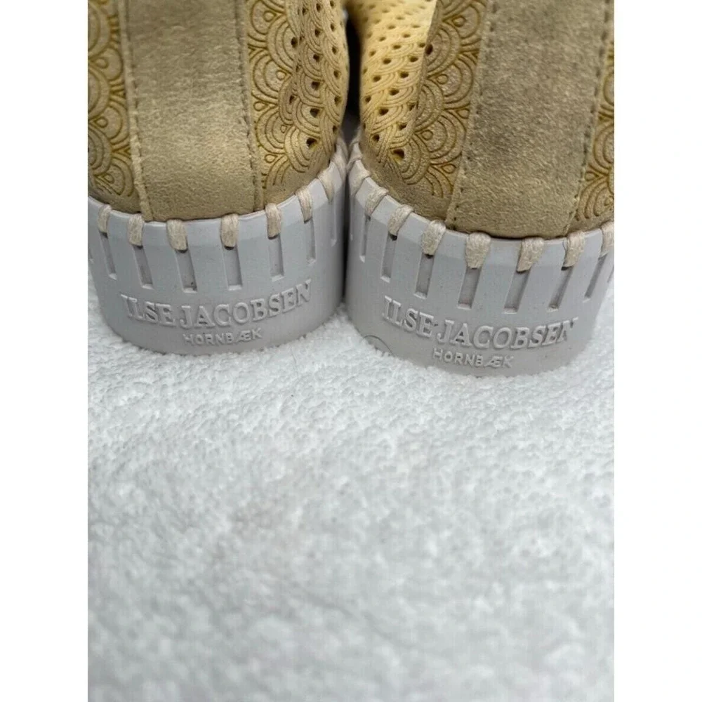 Ilse Jacobsen 9.5 Tulip Platform Slip On Shoes Yellow Goldenrod Perforated